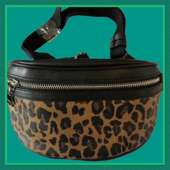 Time and Tru Handbags - Time and Tru Leopard Fanny Pack